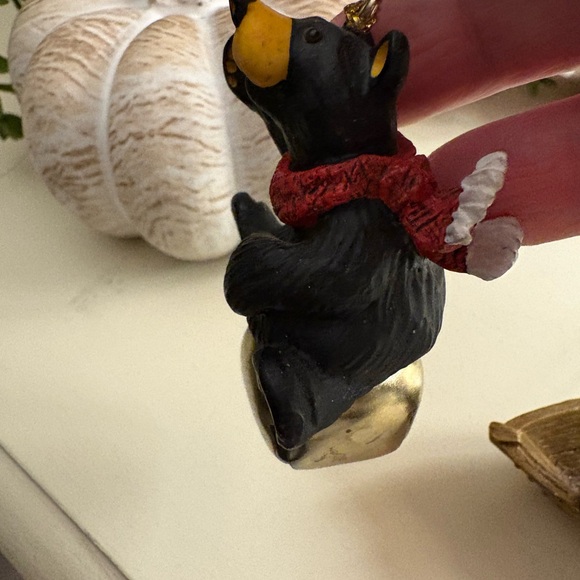Black Bear Christmas Ornaments LOT set of 5 - Picture 7 of 11